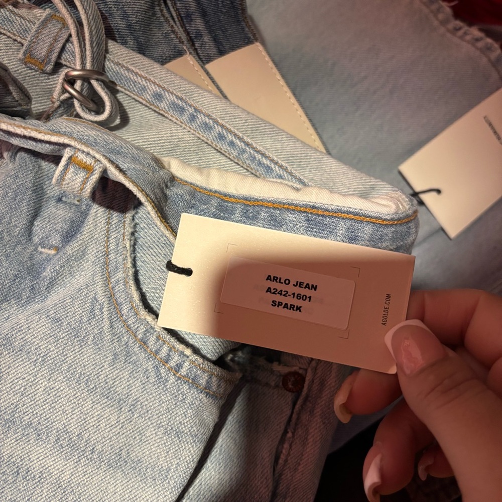 NWT AGOLDE JEAN ARLO FOLDOVER BLUE COLOR SIZE 27 - Picture 2 of 5